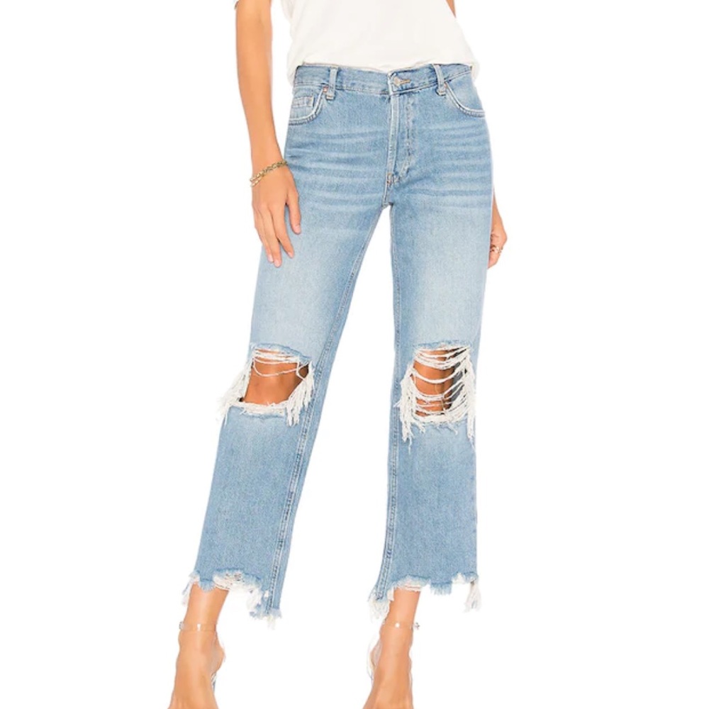 Distressed Mid Rise Cropped Straight Leg Jeans